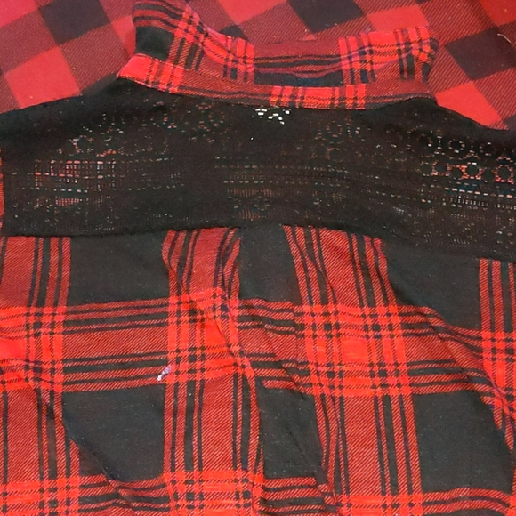 Flannel - Picture 4 of 4